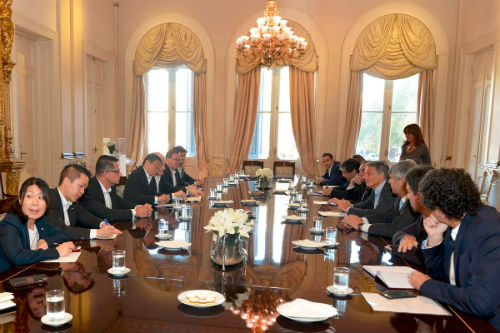 Jack Ma y Ministros_firma