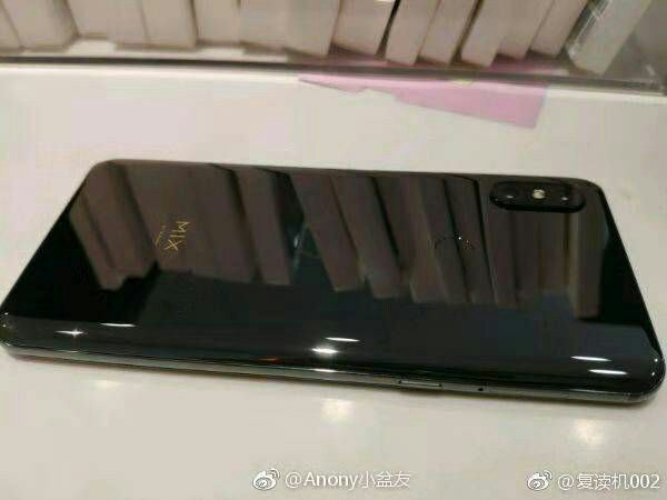 photo5082467516026038250