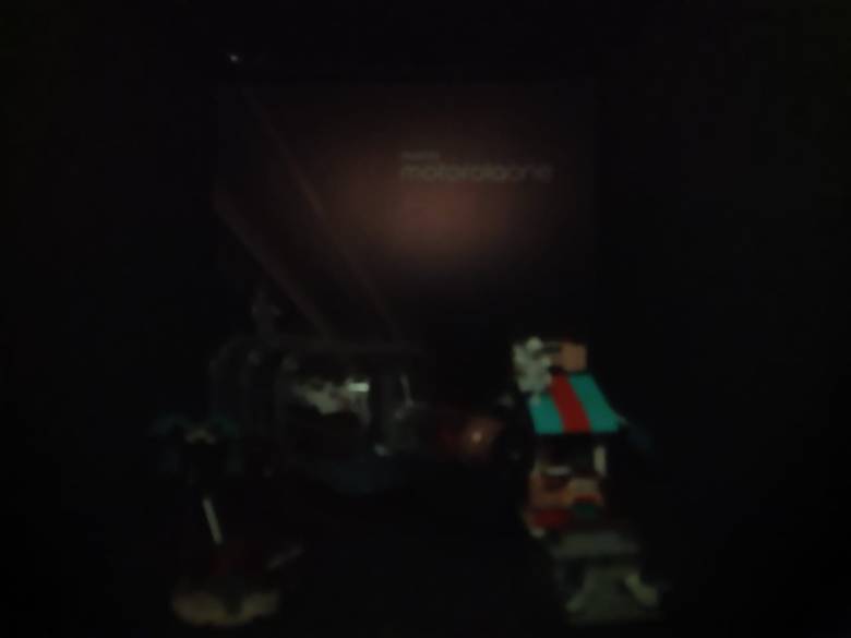 moto-one-vision-Night vision-4